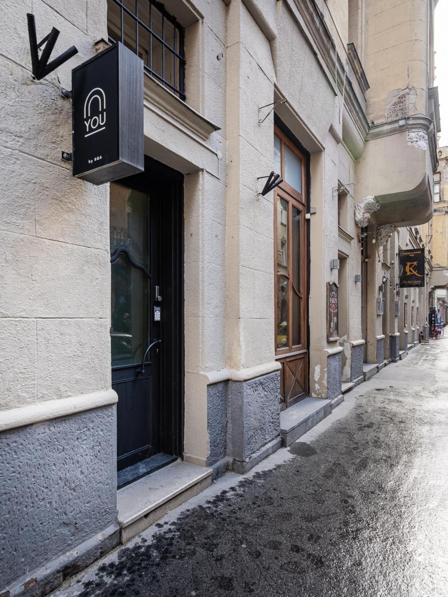 You Boutique Suites, Best Location By Bqa — Photos 2